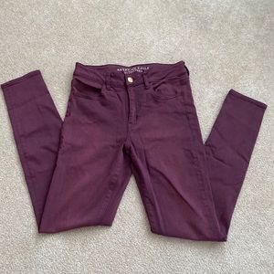 Size 6 Maroon American Eagle Hi-Rise Jeggings